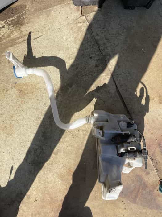 Vas lichid parbriz Land Rover Discovery Sport Evoque 2017