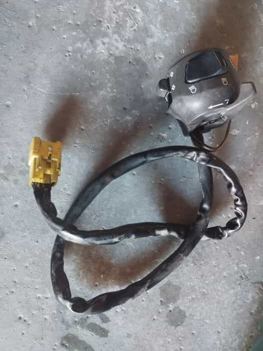 Comanda bloc lumini partea stângă pentru Suzuki Gsxr 600 model 01-03