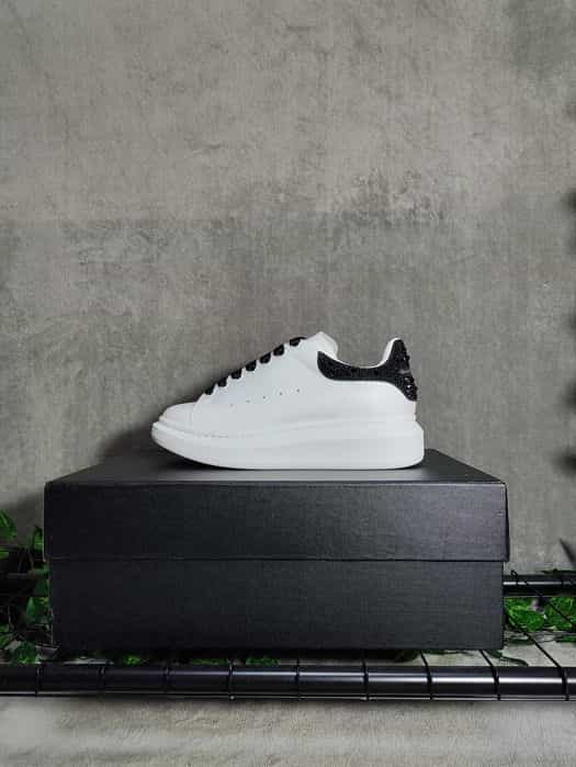 Adidasi Alexander McQueen marimea 33 (fit 38)