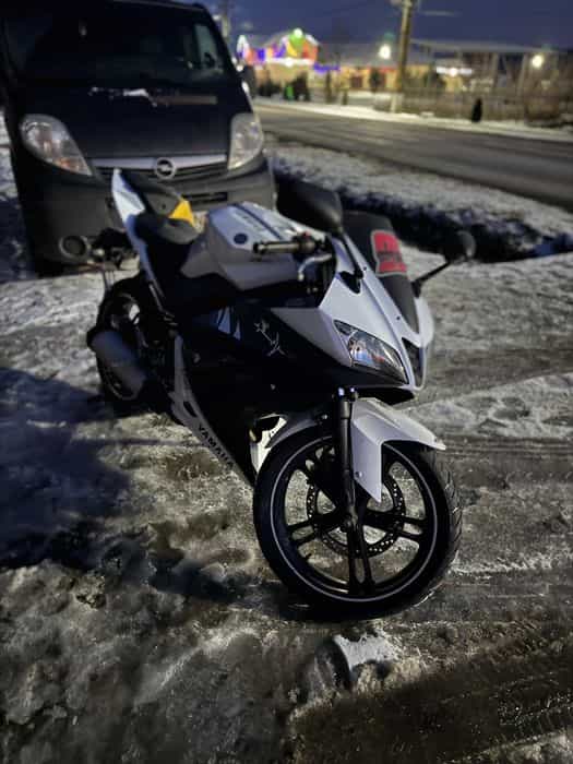 Dezmembrez Yamaha yzf/mt 125  r125 2008-2022