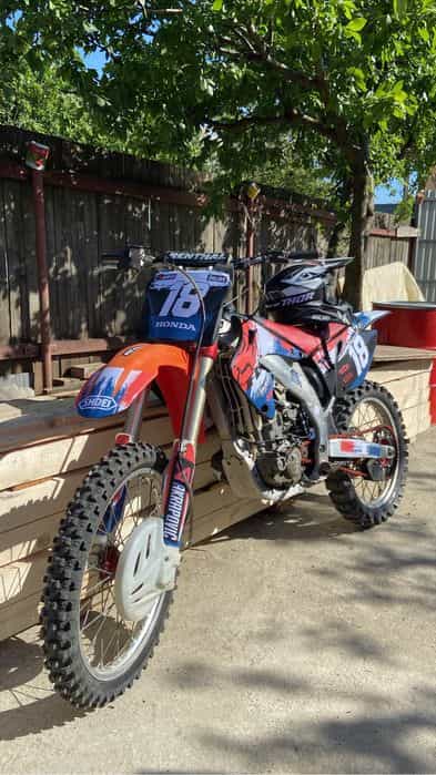 Honda CRF 450 full cross – hobby bike, perfect întreținut!