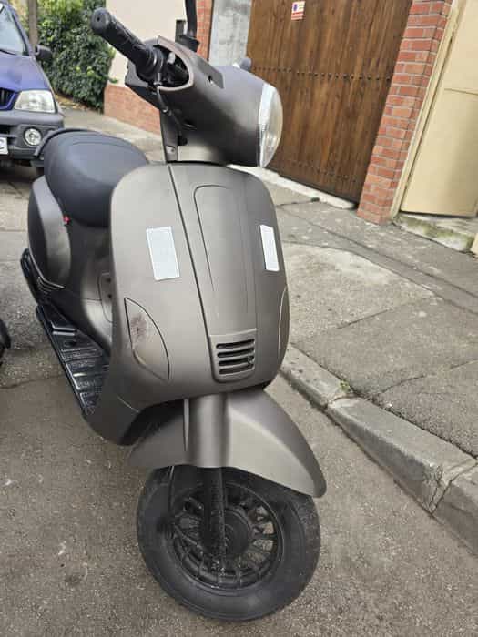 Vand scuter btc riva