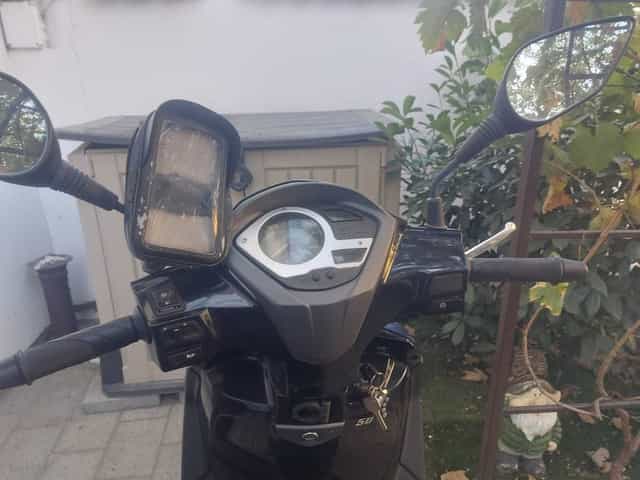 Vand scuter SYM SYMPHONY ST 49 cm3