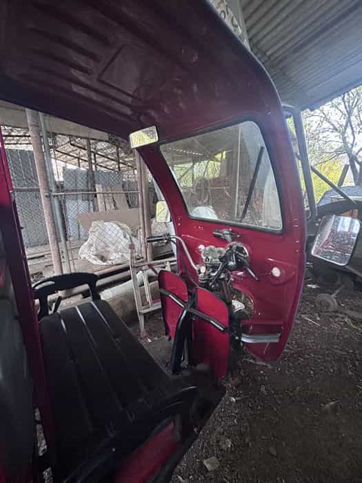 Vand triciclu stare buna