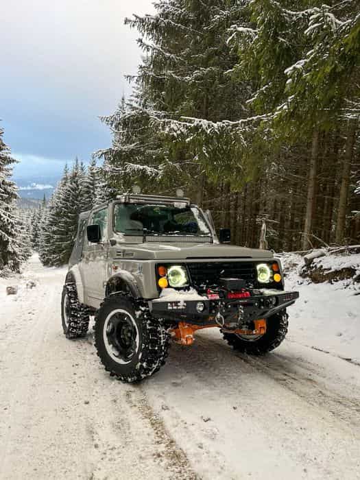 Suzuki Samurai SJ413 OFFROAD