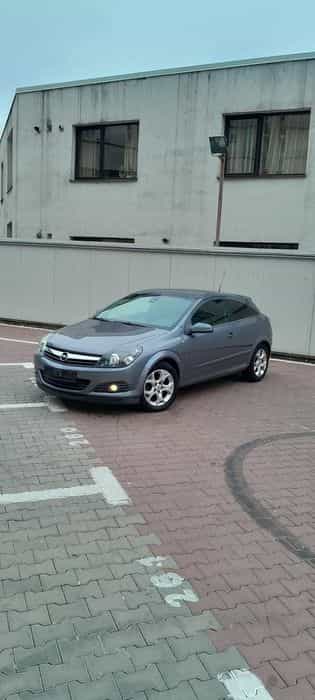 Vând Opel Astra GTC înmatriculat/Schimburi doar cu ATV