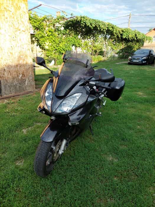 Vand Piese Honda VFR 800 V-Tech   2006