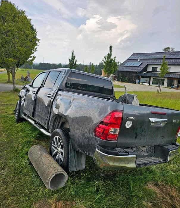 dezmembrez toyota hilux 2019 automata