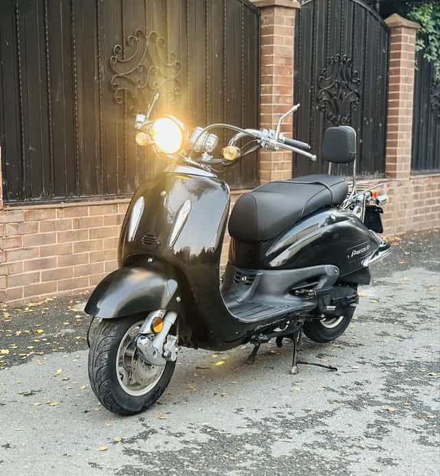 Vand scuter firenzze 50cc 2000km