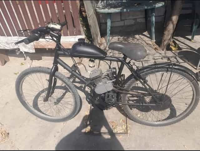 Dau la schimb merge foarte bn fara probleme schimb cu scuter electric