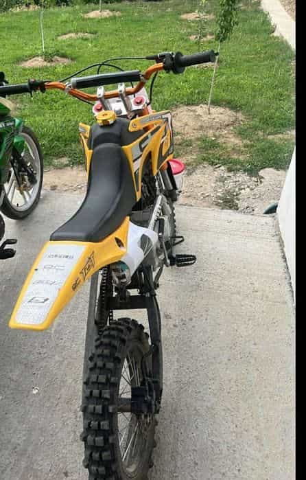 Vând cross kxd db 607