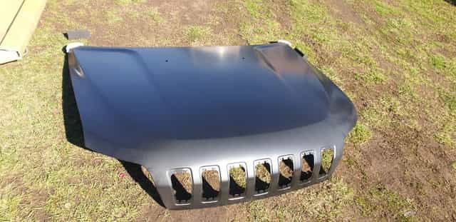 Capota aluminiu jeep cherokee 2019