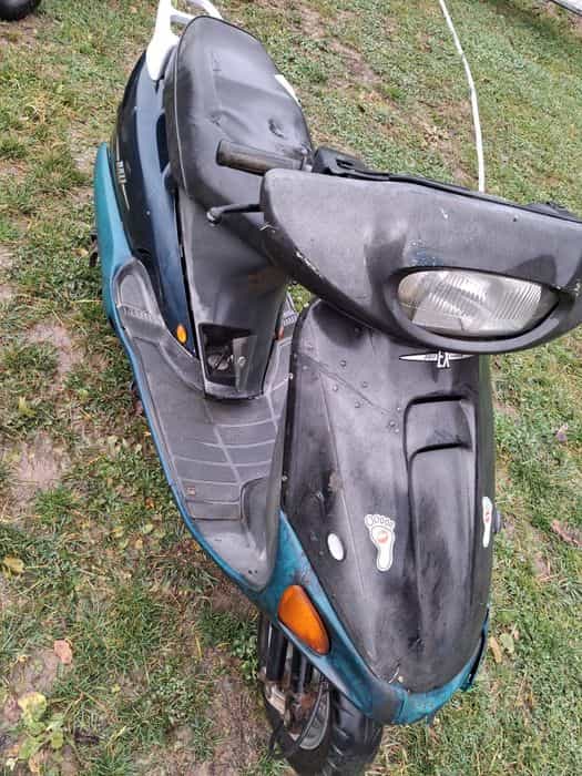 Vand sau dezmembrez scutere ,kimko dj 50 si honda bali 50cc