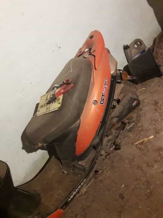 Scuter în patru timpi