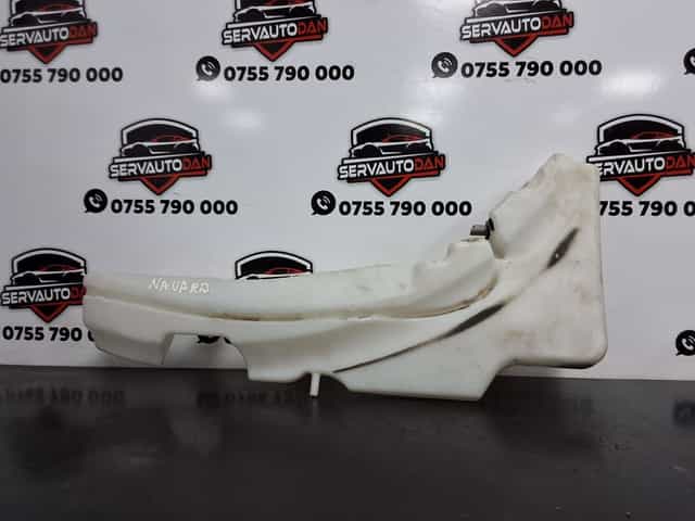 bidonas vas parbriz nissan navara (2004->) 2.5 motorina 2008