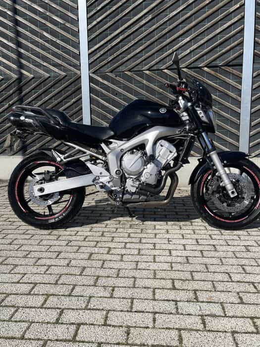 Yamaha fz6! 2005 ( la fel ca gsr 600,er6,etc)
