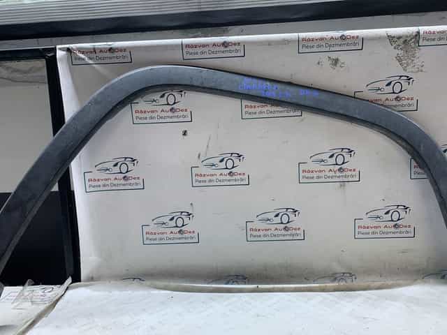 Bandou aripa dreapta fata Jeep Cherokee - Motorina 2016