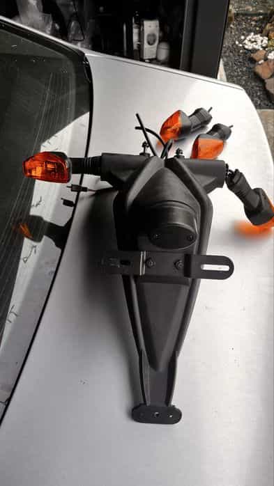 Suport numar kawasaki z750….Stop suzuki GsxR 2006