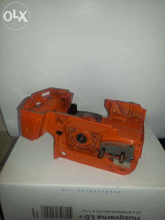 vand piese noi si originale  ferastraie husqvarna ,lichidare stoc