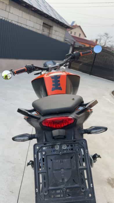 Ktm duke 125 anul 2015