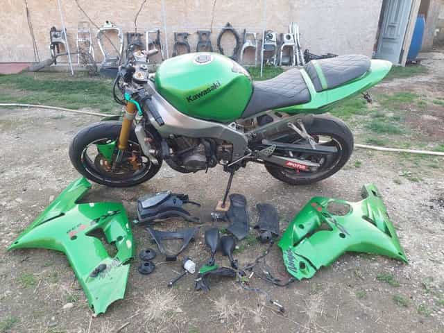 Vand Piese Kawasaki ZX6-R   2004