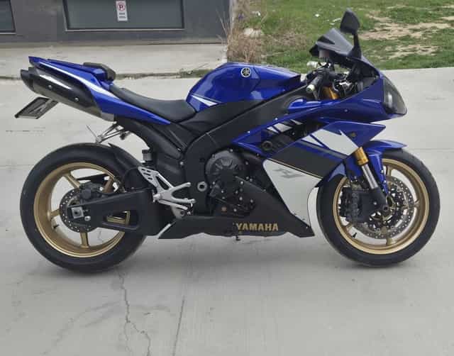 Yamaha R1 2008 *15000Km*