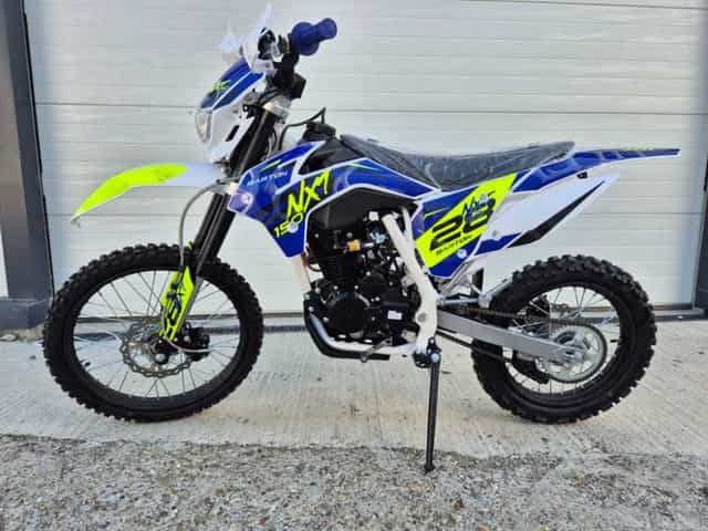 Motocicleta cross enduro offroad Barton NXT150 cc 4T (ROTI 19" - 16")
