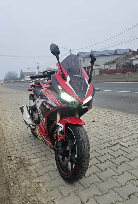 Honda CBR500R  2022