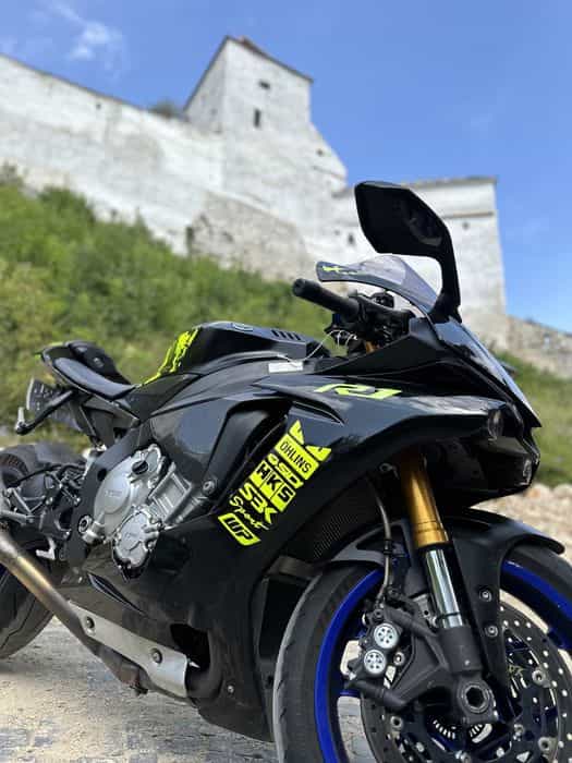 Yamaha R1 RN32 2017