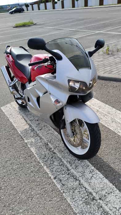 Vand Honda VFR 800 fi