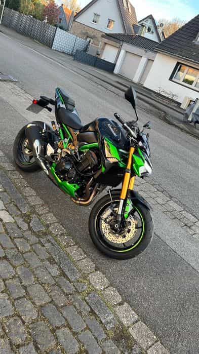Kawasaki Z900 SE 2024-3500 km Garantie Kawasaki 3 ani (Brembo+Öhlins)
