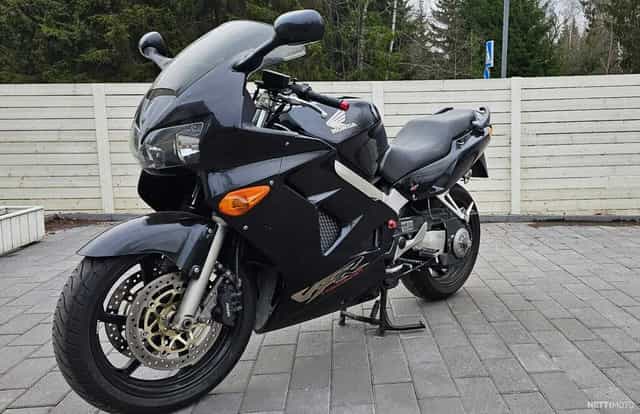 Piese Dezmembrez Motocicleta Honda VFR 850 1999