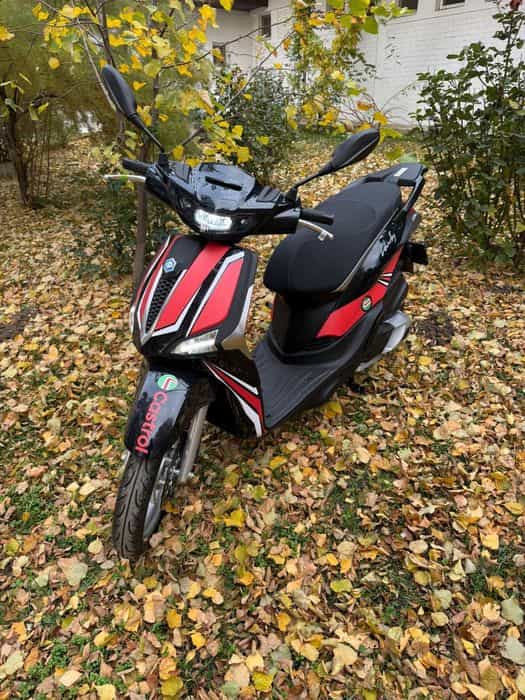 Scuter Piaggio Liberty 125 ABS E5+, 2025, nou