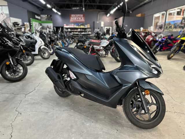 Honda PCX 125 2025 cat B 125, DEMO 1265 km - Honda Constanta