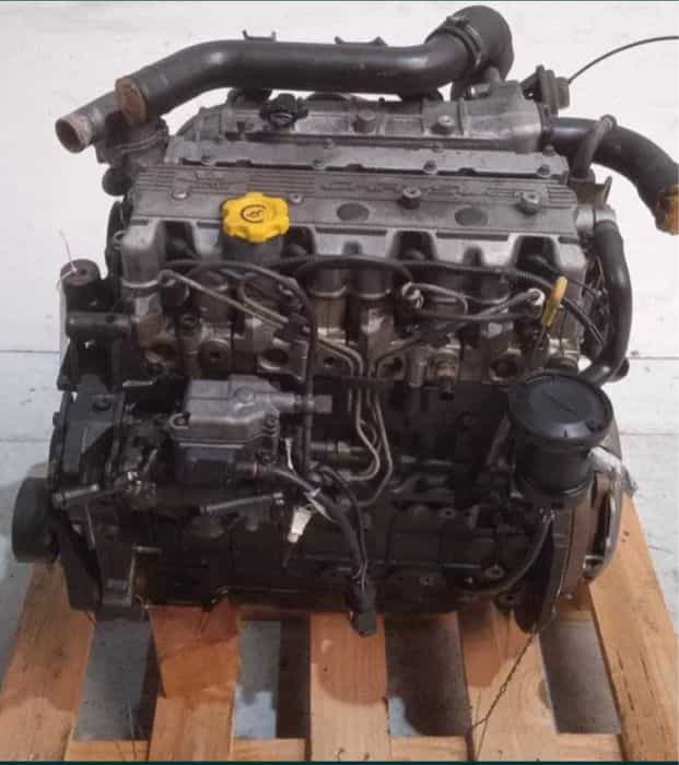 Vand piese din motor 2.5 TD VM Chrysler Voyger si Jeep cherokee 92-01