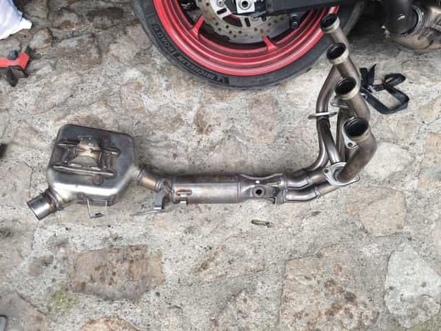 Evacuare/Galerie Toba Kawasaki Z900