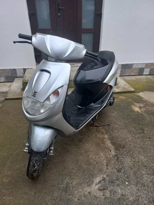 Vând Scuter Peugeot 49cc