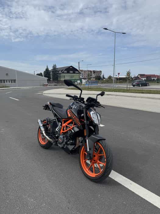 Vand KTM Duke 125cc 2022