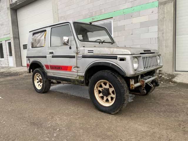 Suzuki Samurai necesita putin reparatie