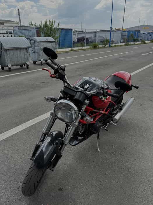 Ducati Monster 750cc