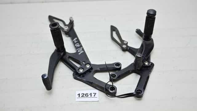 Set Scarite Fata Cu Pedala Schimbator Frana Stanga Dreapta Yamaha R1