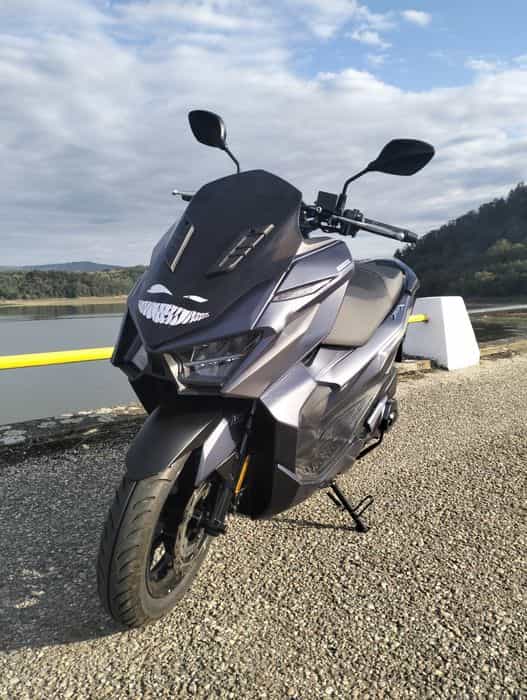 Vand sau schimb scuter SYM jet X 125