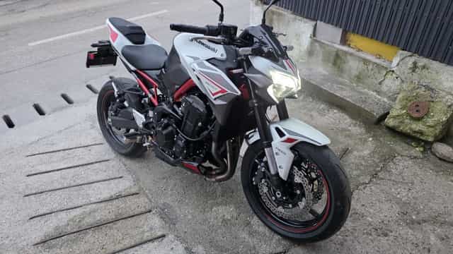 Kawasaki Z900 125cp  2023 5000Km  ca Nou