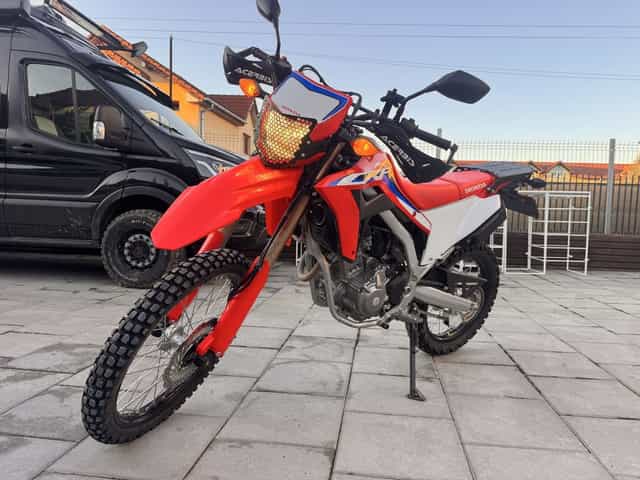 Vand motocicleta honda crf300l