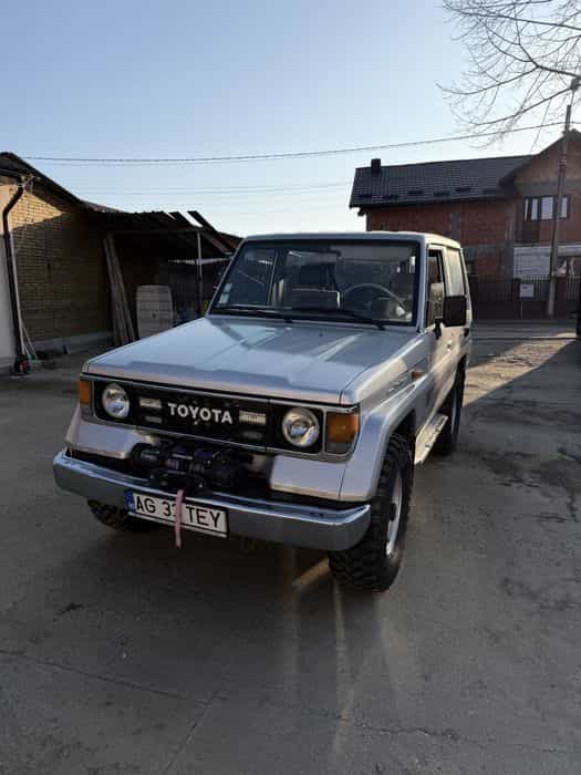 Vand Toyota Land Cruiser J70