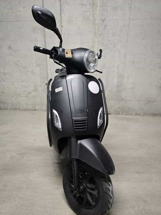 Vand scuter DTS Milano