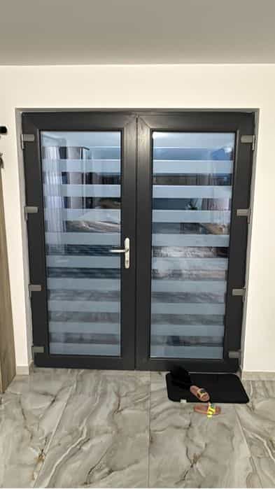 Usi si ferestre termopan