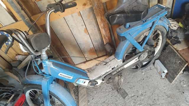 Vând moped Piaggio