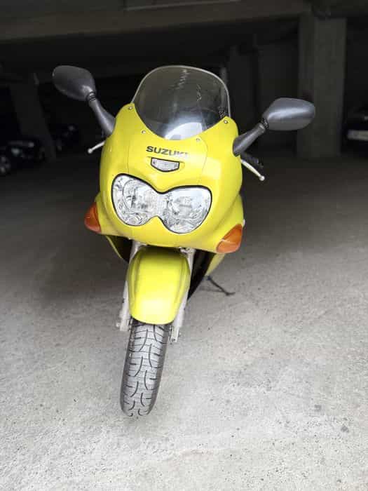 Suzuki GSX 600 F Katana