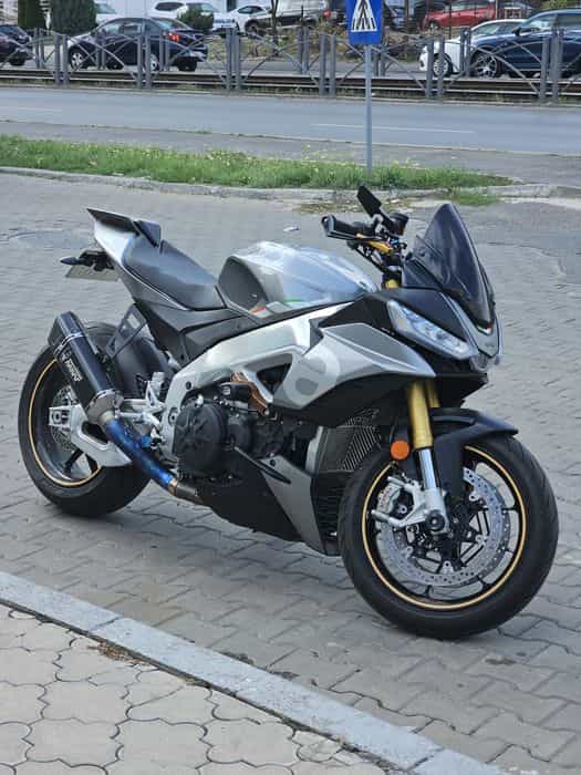 Aprilia Tuono V4 | Garantie | Impecabila